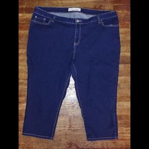 Fashion Bug plain dark blue denim jean capris